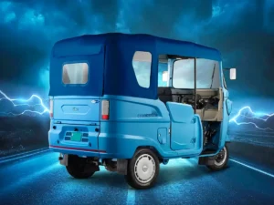 bajaj gogo p7012 electric 3 wheeler