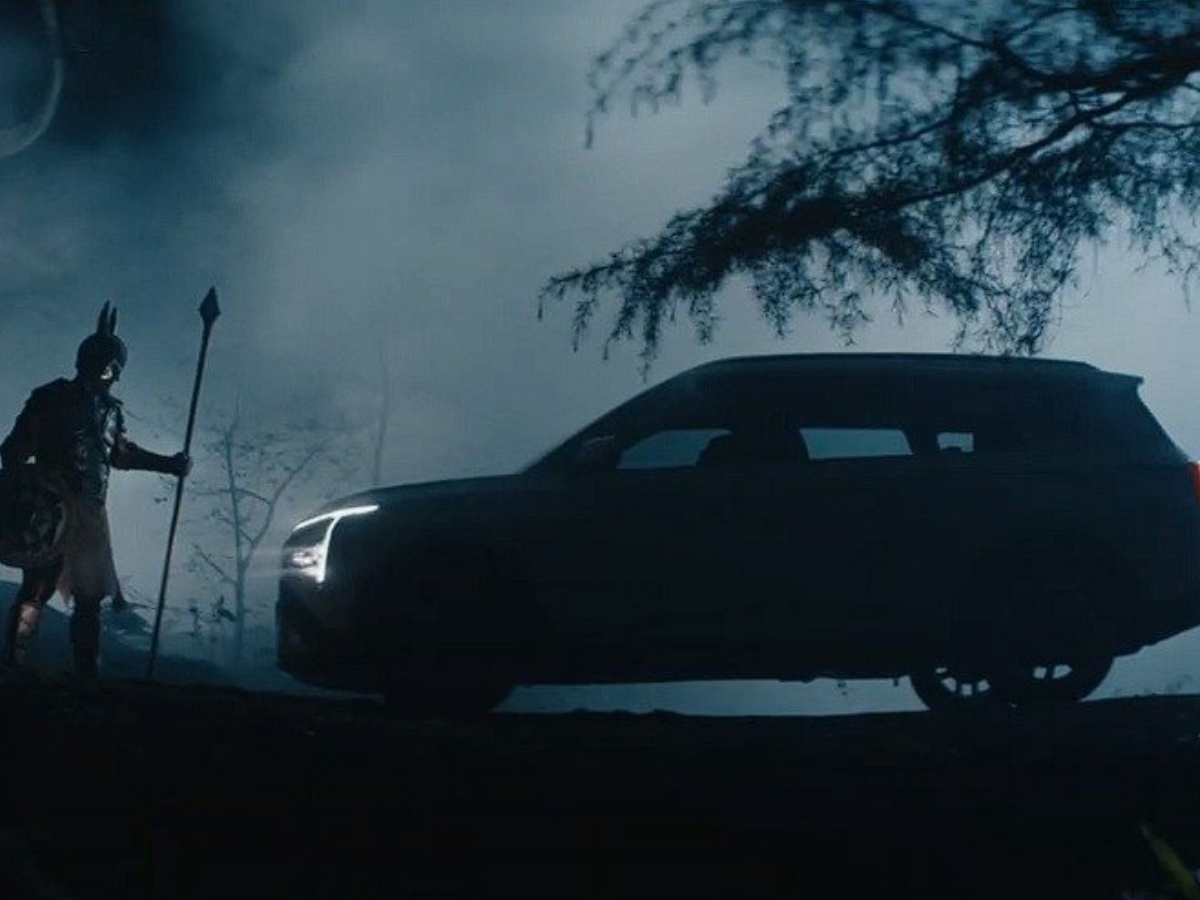 kia clavis teased