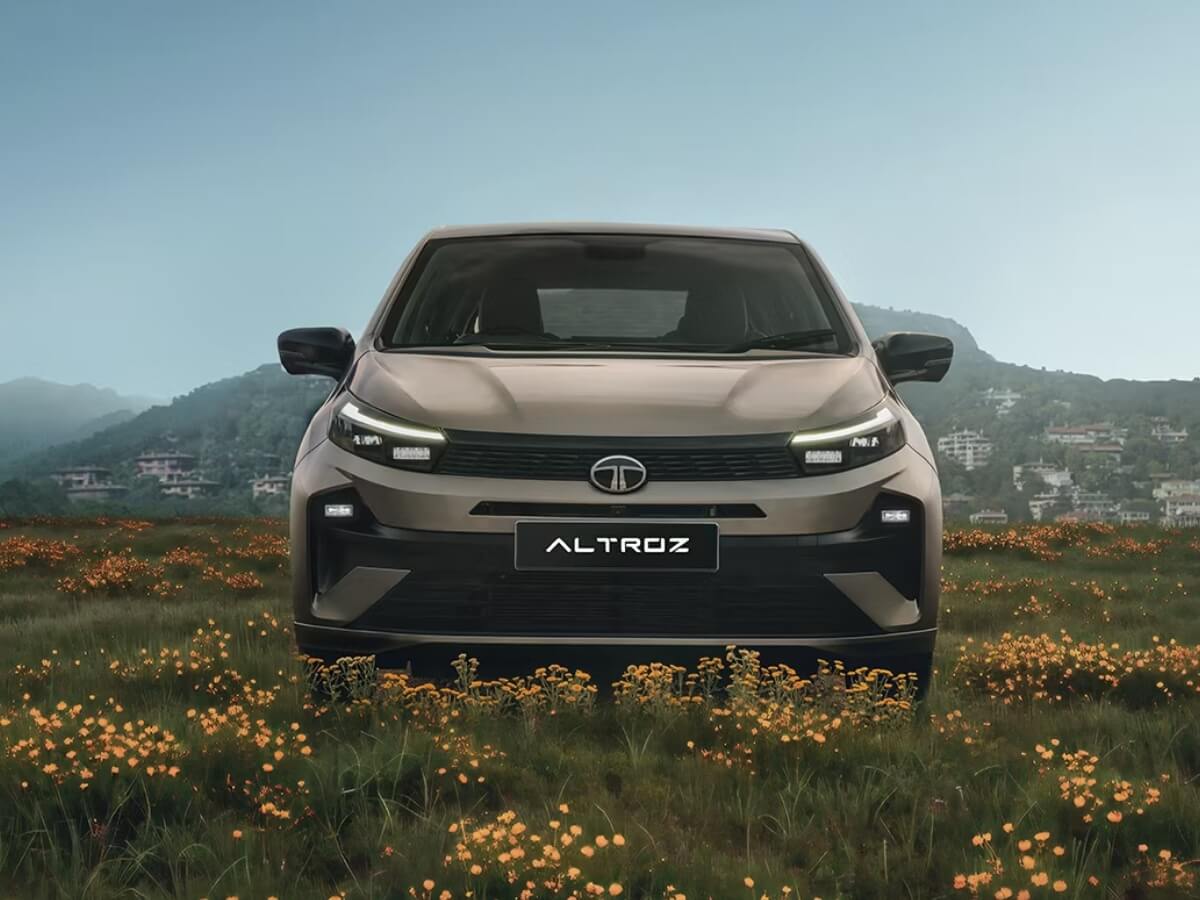 tata altroz 2025