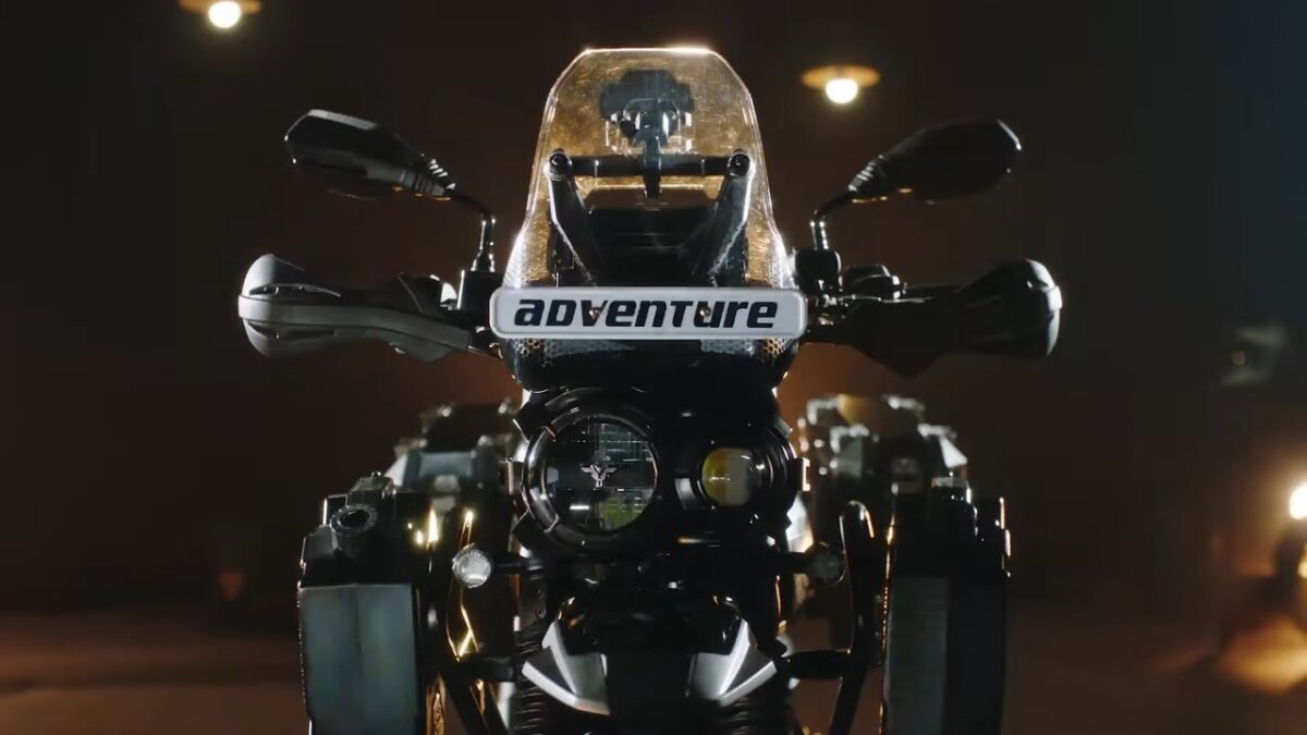 2025 yezdi adventure new headlight