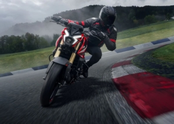 பஜாஜ் பல்சர் ns400z பைக்