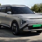 kia carens clavis on road price list