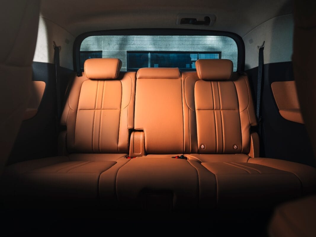 mg m9 rear seats f