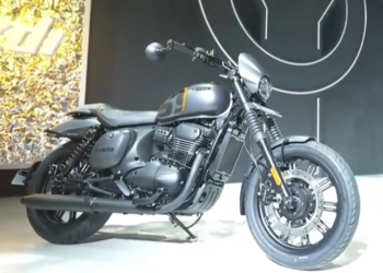 யெஸ்டி ரோட்ஸ்டெர்