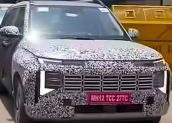 hyundai venue suv spied