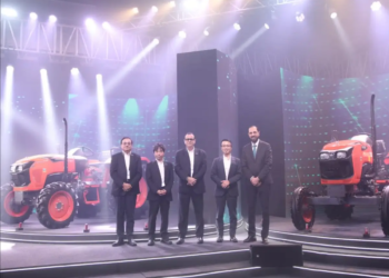 kubota mu4201 tractor