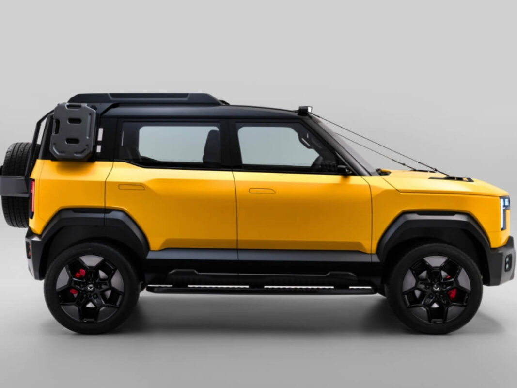 mahindra vision s side