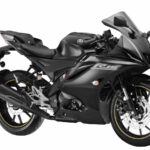 2025 yamaha r15 v4 metalic black