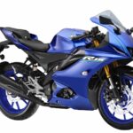 2025 yamaha r15 v4 racing blue