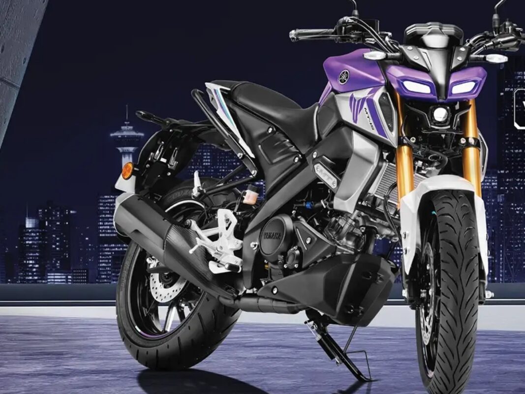yamaha mt-15 v2 on road price