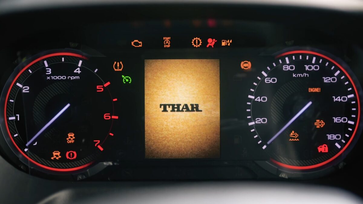 2025 new mahindra thar cluster
