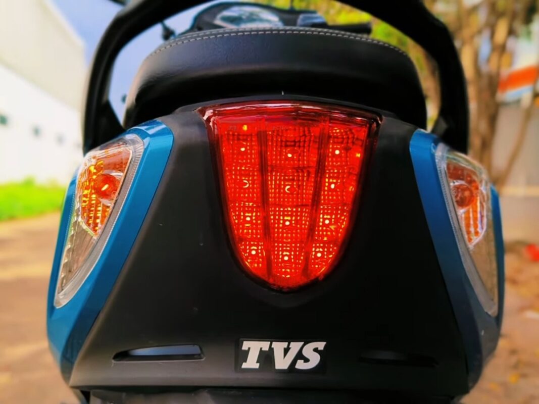 2025 tvs scooty zest 110 taillight