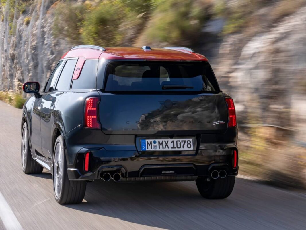 mini jcw countryman all4 rear