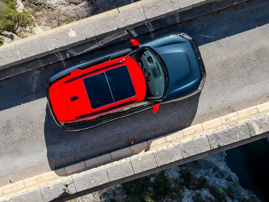 mini jcw countryman all4 top