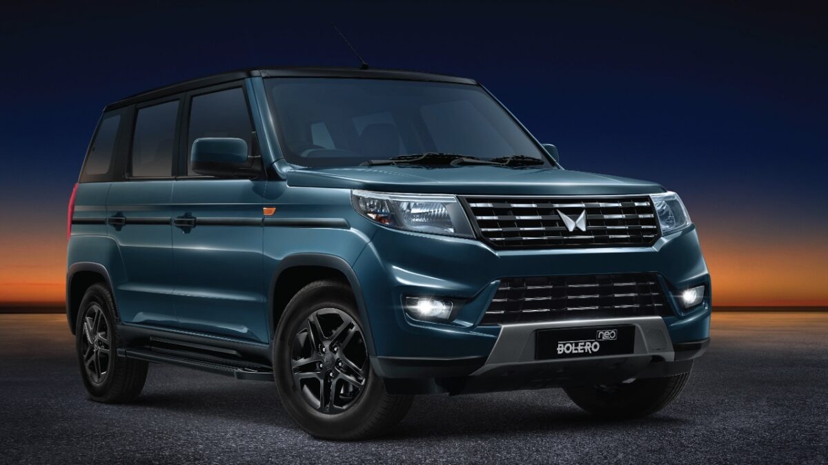 new mahindra bolero neo suv on road