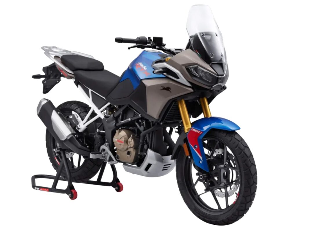 tvs apache rtx 300 blue