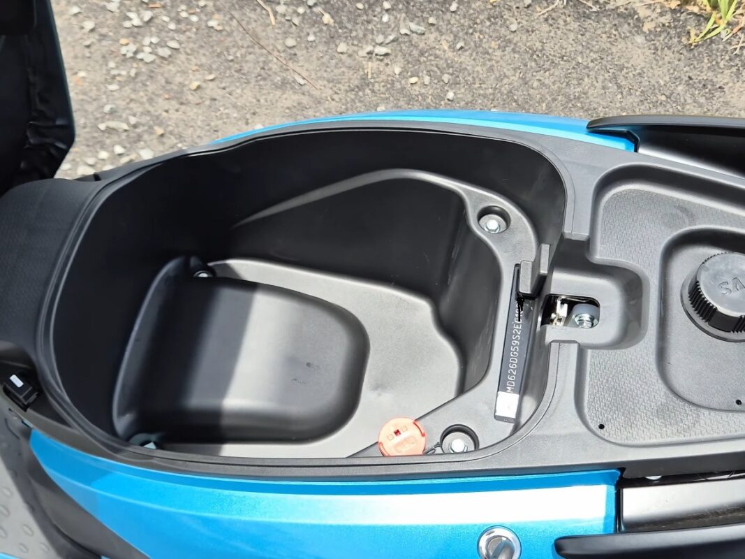 tvs scooty zest 110 underseat