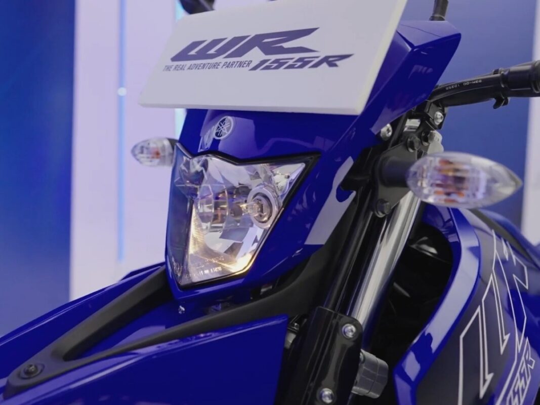 yamaha wr 155r headlights