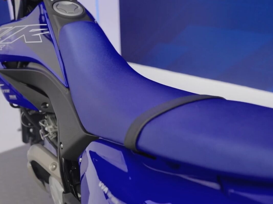 yamaha wr 155r seats