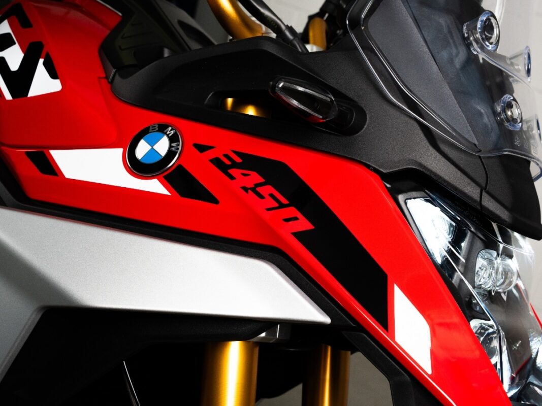 BMW F 450 GS bike tank