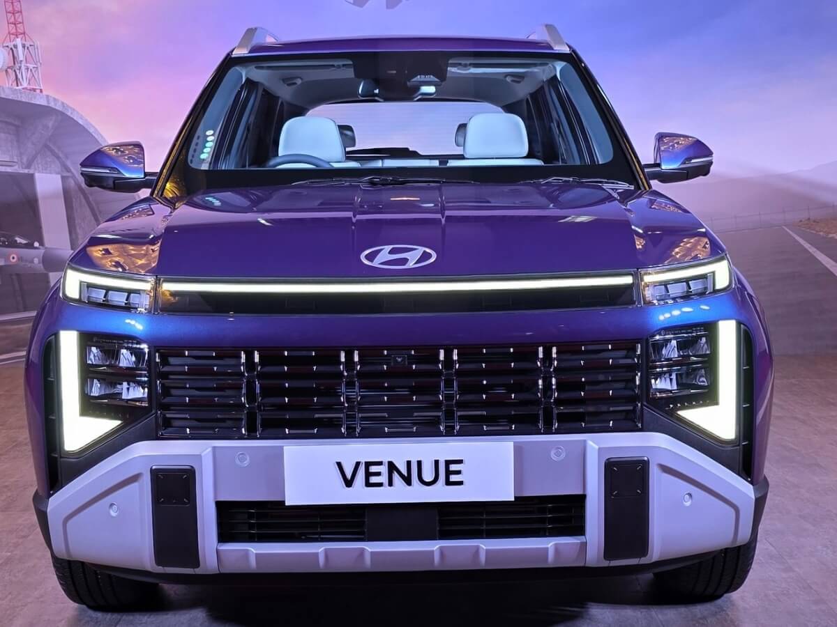 hyundai venue suv 