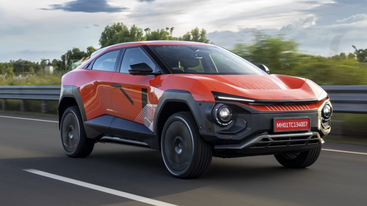 mahindra be 6 formula e edition red