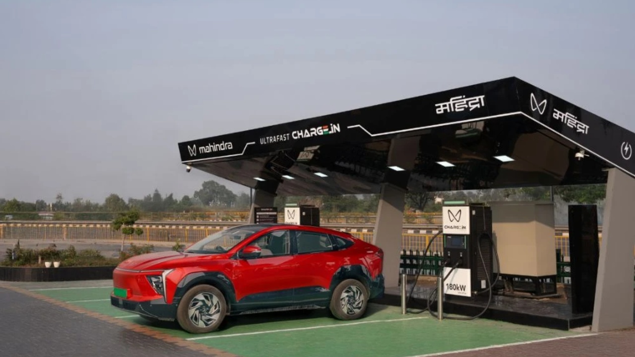 mahindra charge_in network