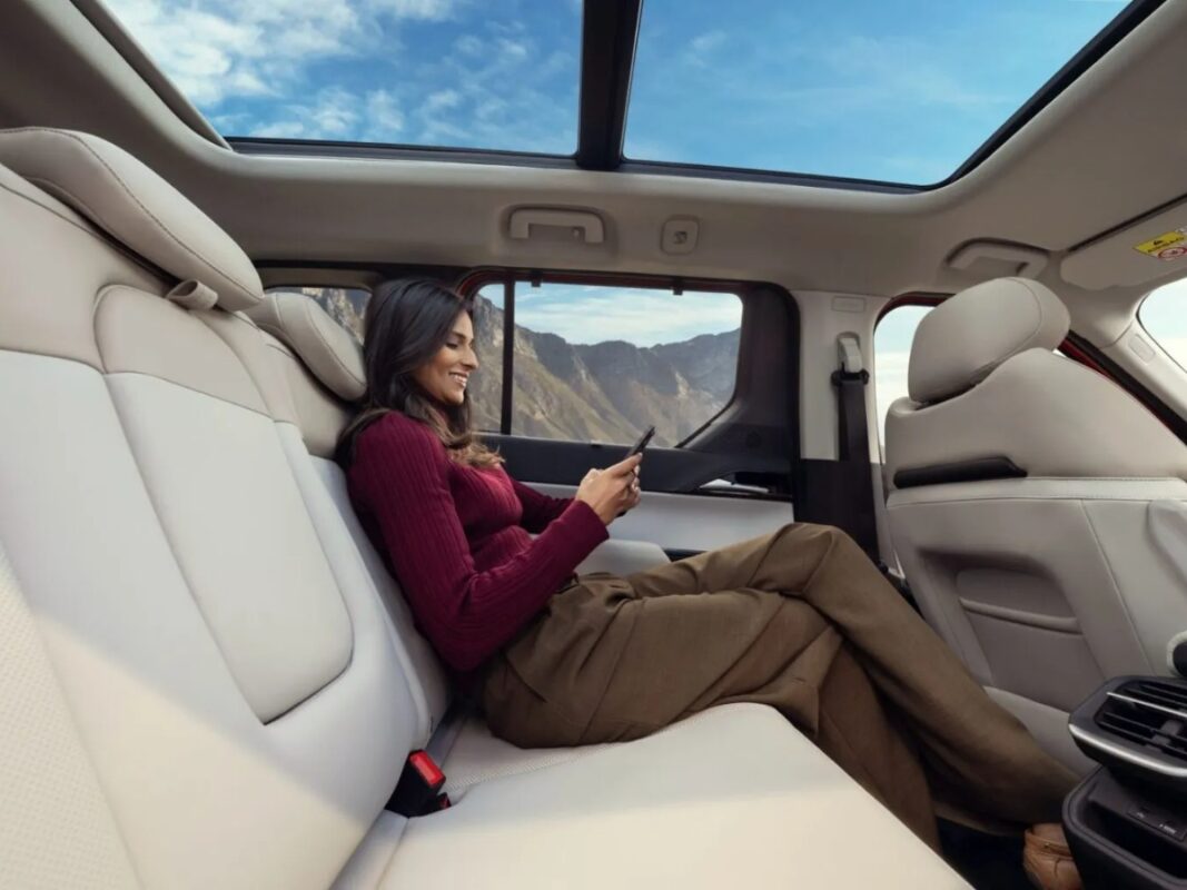 tata sierra rear seat