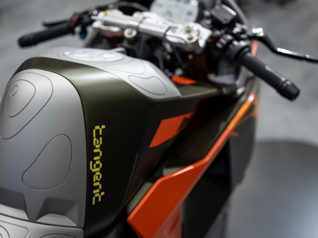 tvs rr tangent concept tank