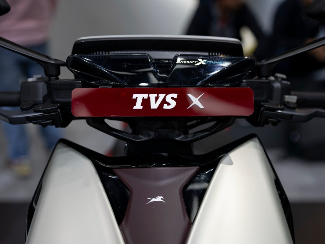 tvs x electric scooter fr