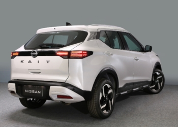 nissan kait suv rear
